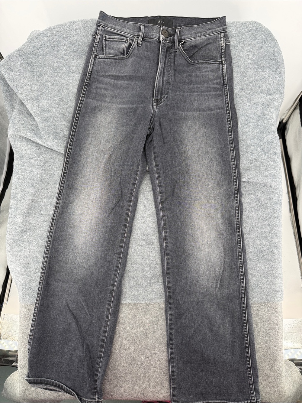 3x1 NYC Made Here cut 1613 Charcoal Gray  Jeans size 25
